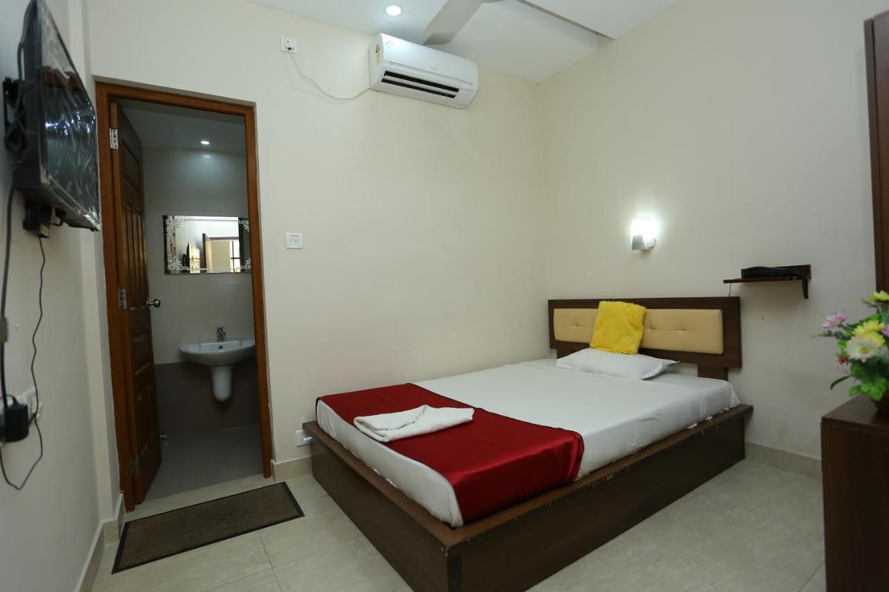 Hotel Innate Inn Alwaye Dış mekan fotoğraf